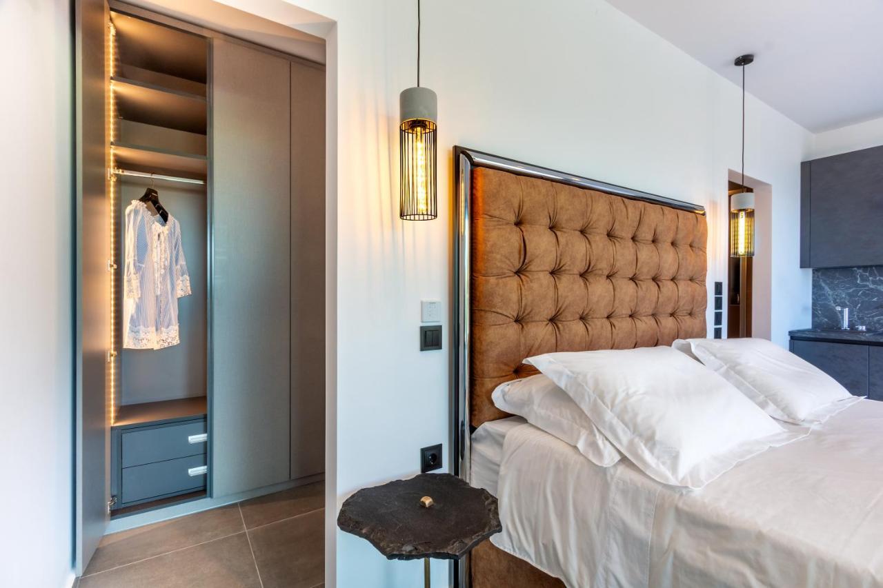 Desun Suites Kolonion Dış mekan fotoğraf