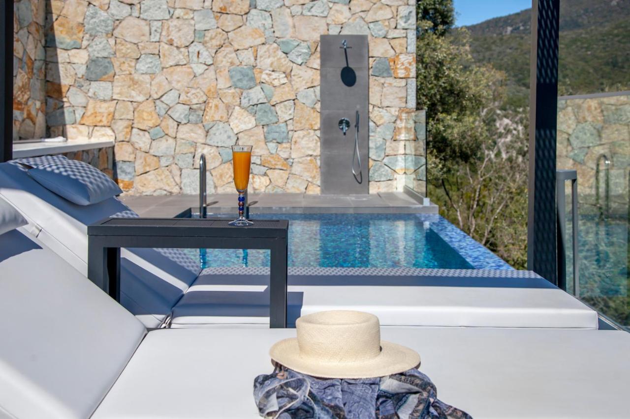 Desun Suites Kolonion Dış mekan fotoğraf