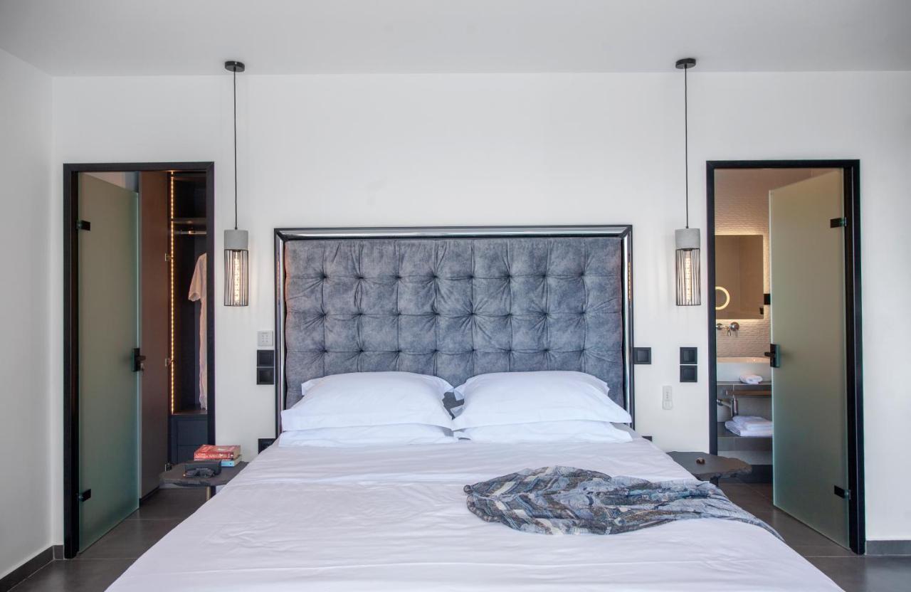 Desun Suites Kolonion Dış mekan fotoğraf