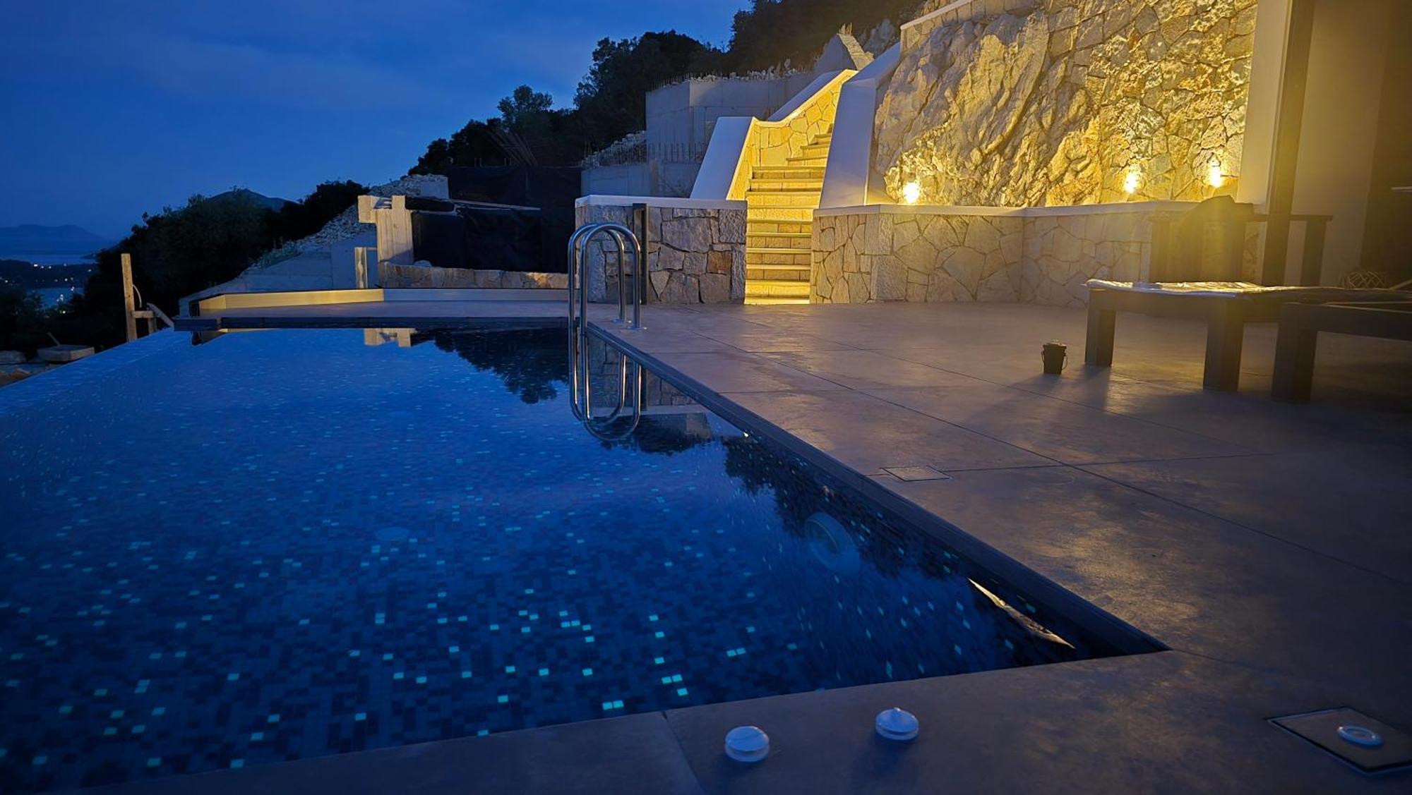 Desun Suites Kolonion Dış mekan fotoğraf