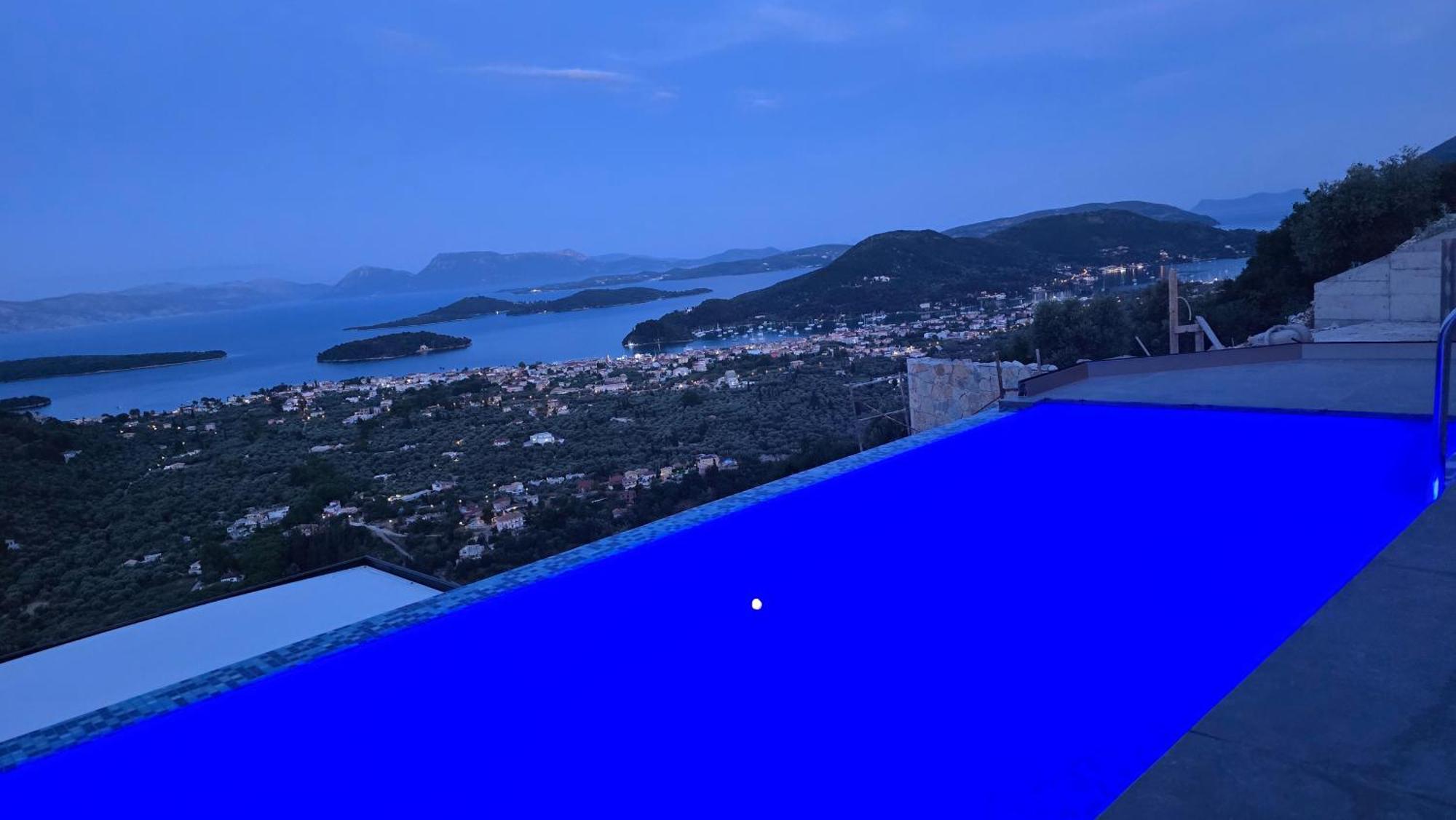 Desun Suites Kolonion Dış mekan fotoğraf