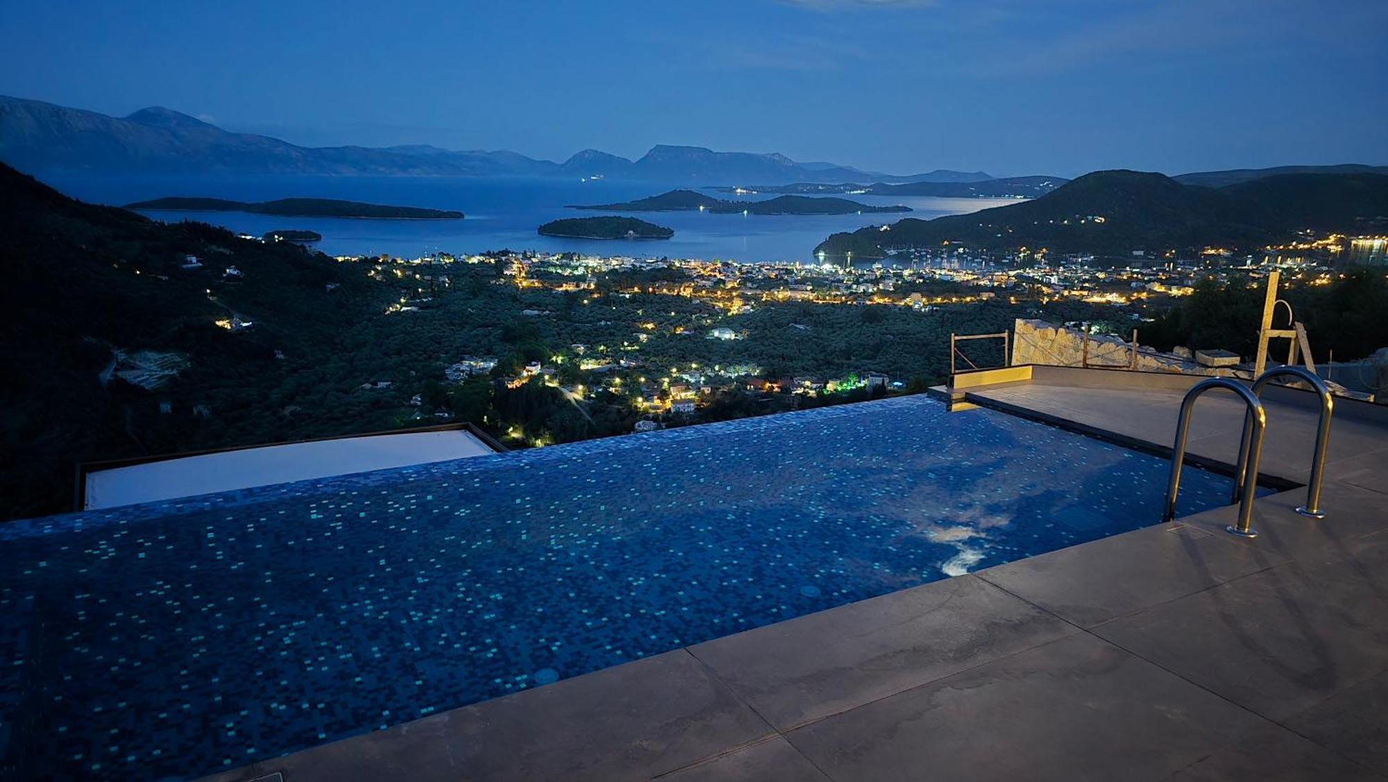 Desun Suites Kolonion Dış mekan fotoğraf