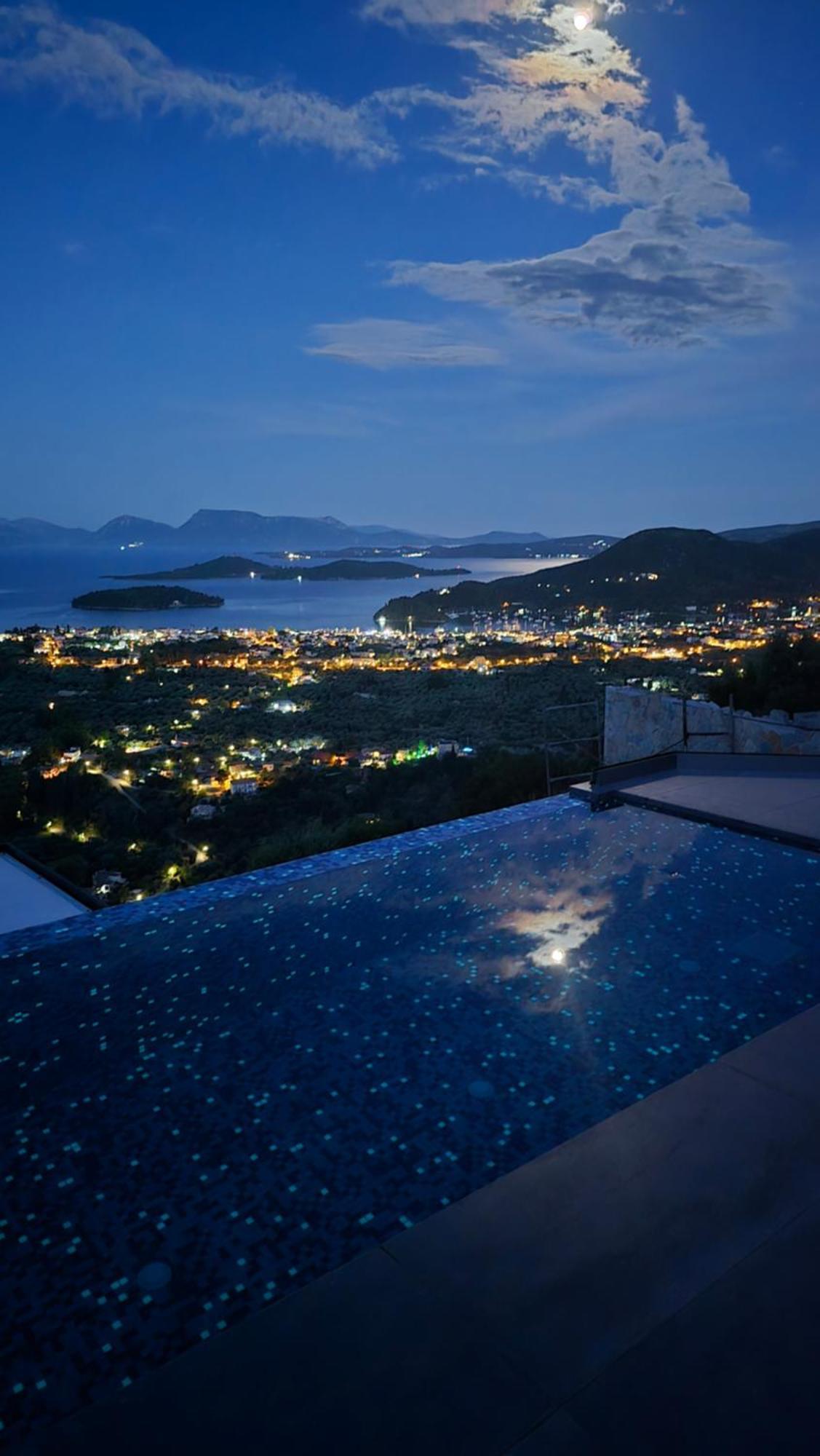 Desun Suites Kolonion Dış mekan fotoğraf